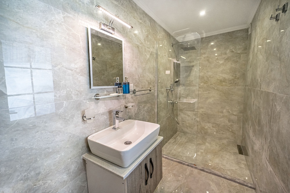 Standard Triple Room photo 3