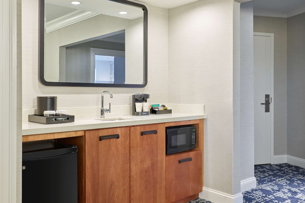 Suite, Two Double Beds, Accessible photo 3