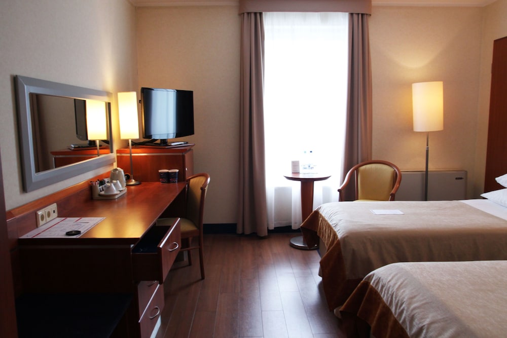 Business Room - Photo 7