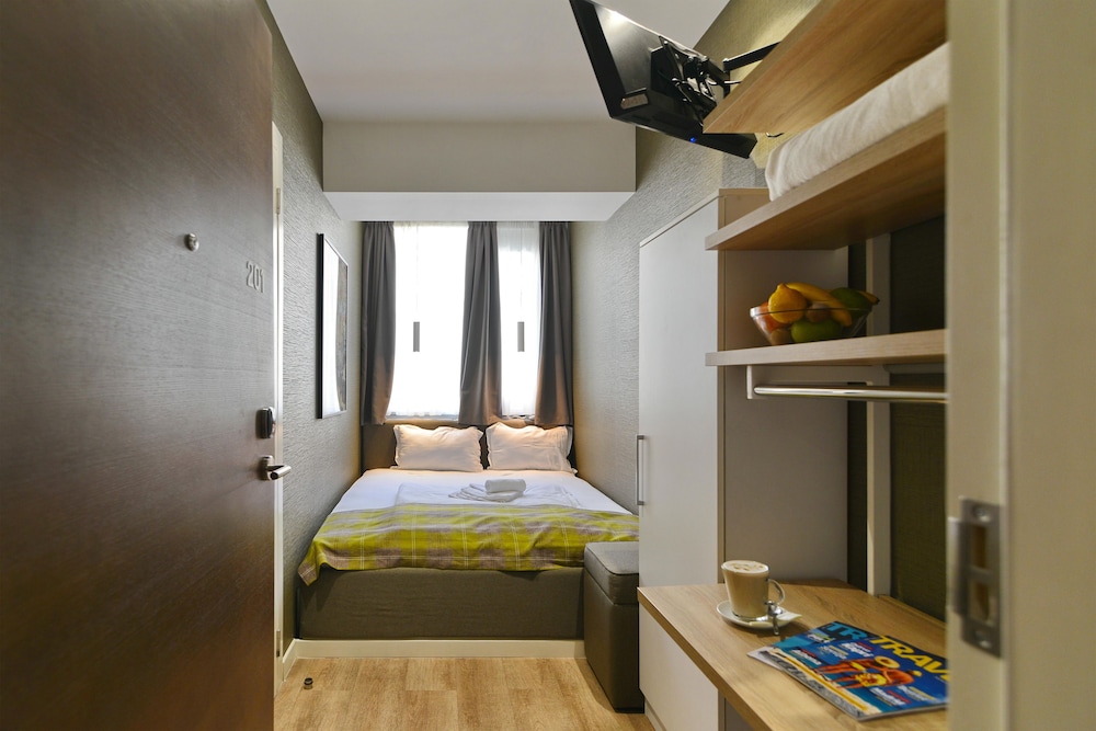 Economy Room photo 2