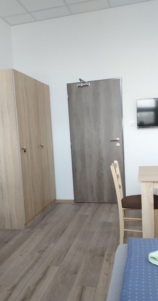 Standard Double or Twin Room, City View photo 3