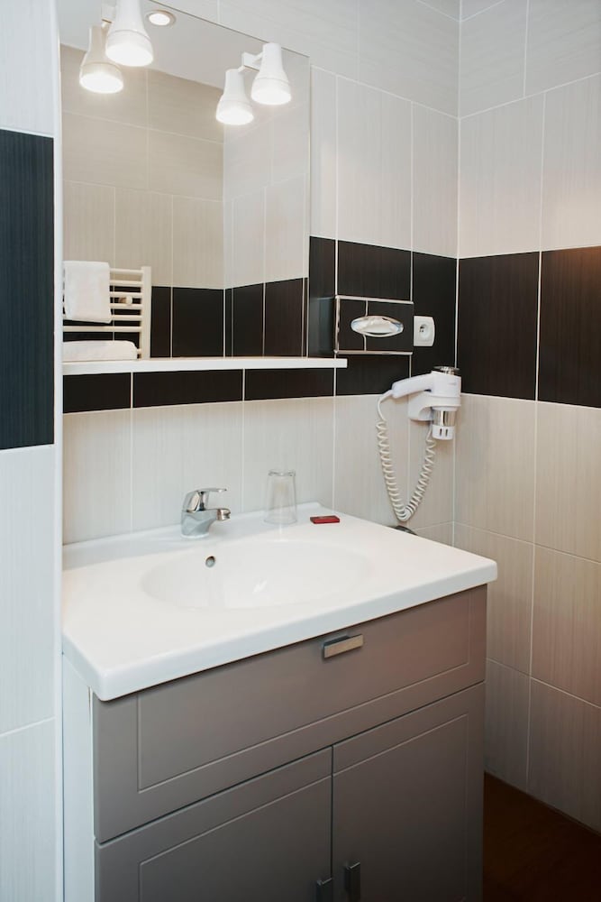 Superior Double Or Twin Room photo 2