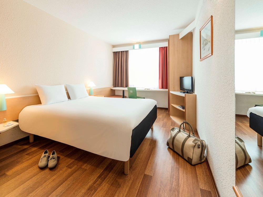 Double Room, 1 Double Bed (New Sleep Easy Concept) photo 3