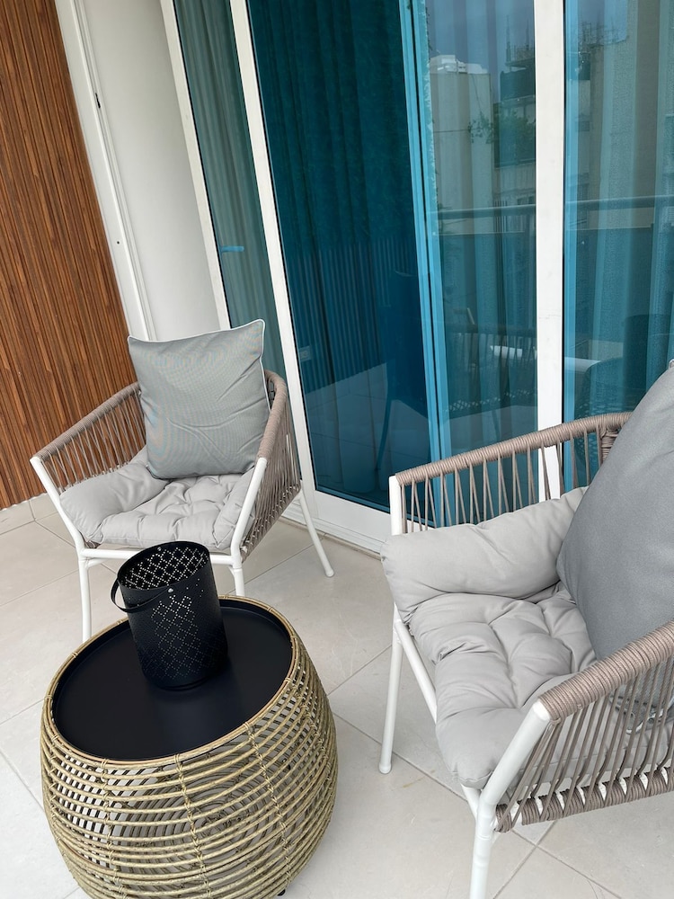 Superior Deluxe 100mt2 Apartment photo 3