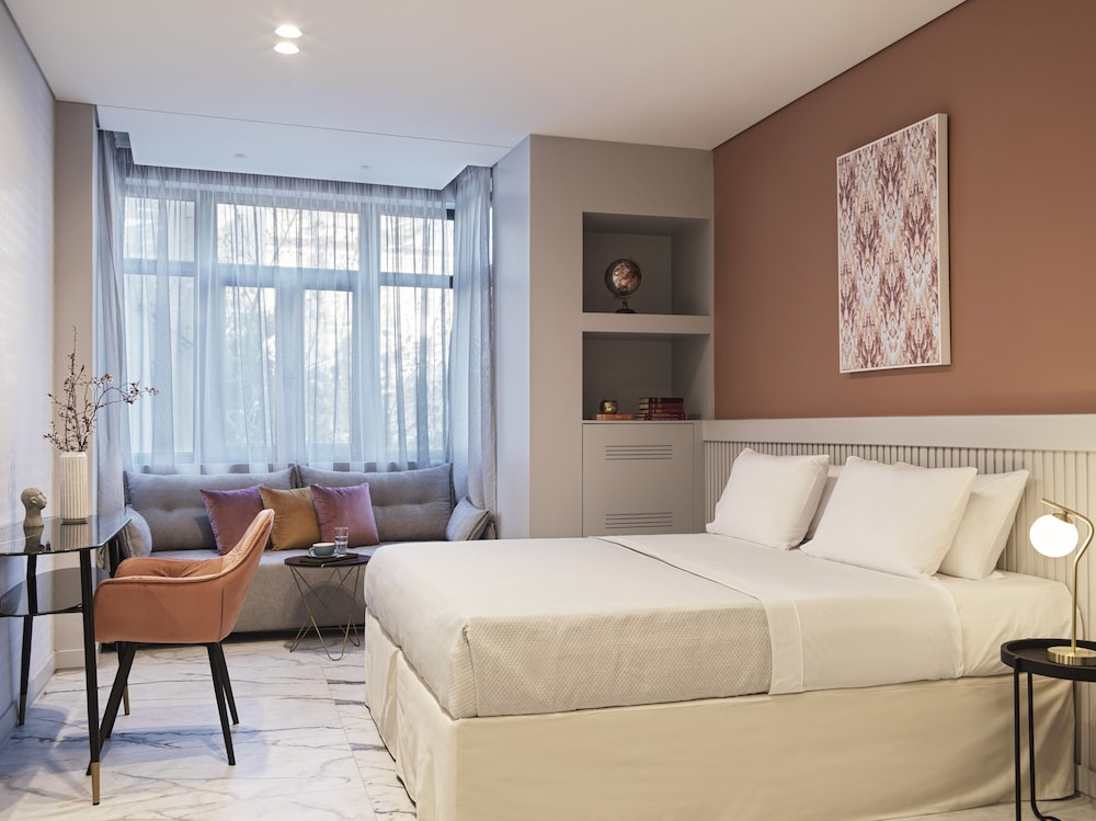 Deluxe Studio Suite photo 1
