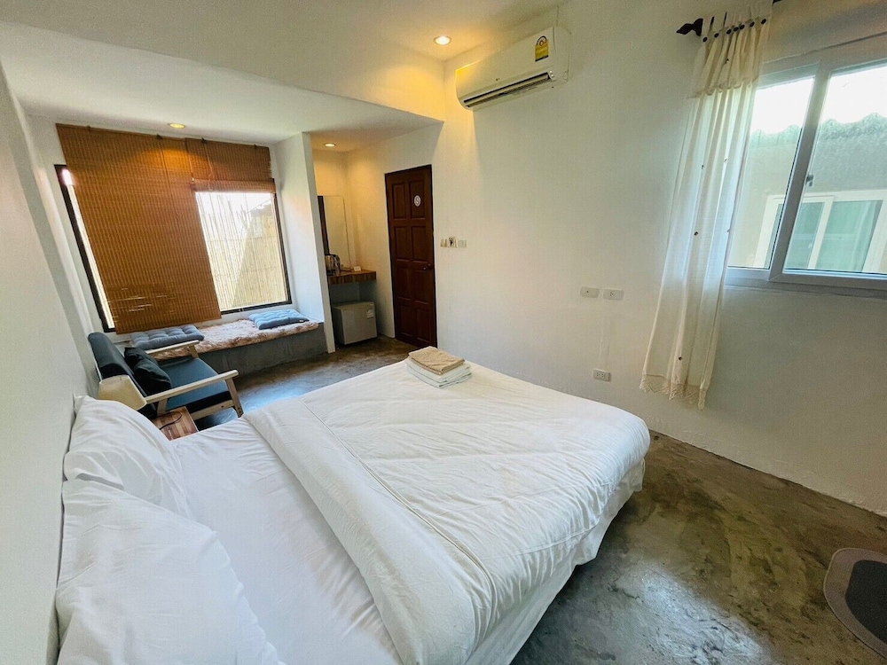 Standard Double Room - Photo 1