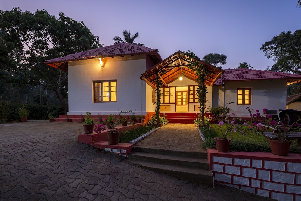 Bungalow, 3 Bedrooms (Surgi) - Photo 2