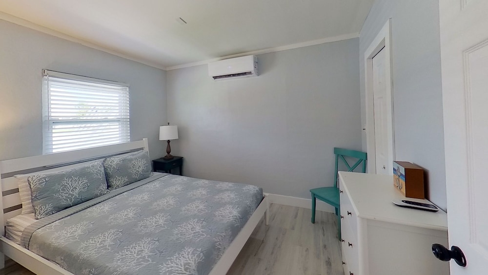 Condo, 2 Bedrooms, Patio (waterview) photo 2