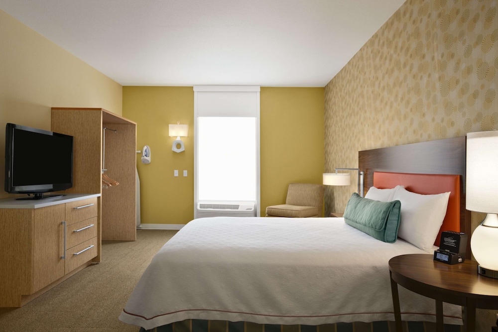 Suite, Accessible, Non Smoking photo 1
