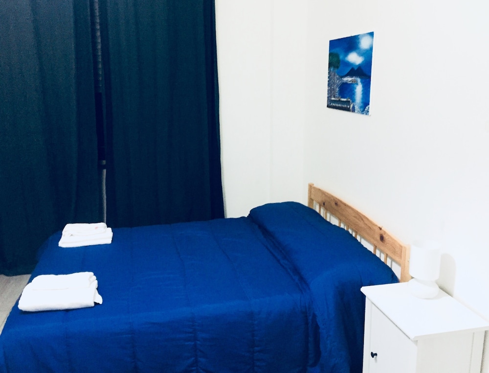 Apartment, Kitchenette (Due)