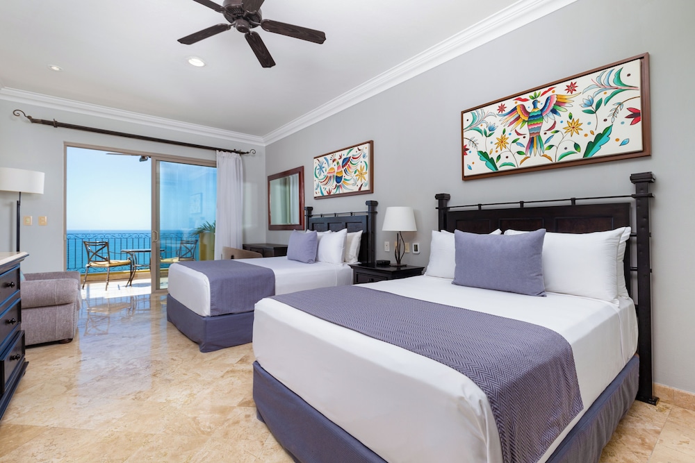 Deluxe Studio Ocean View photo 3