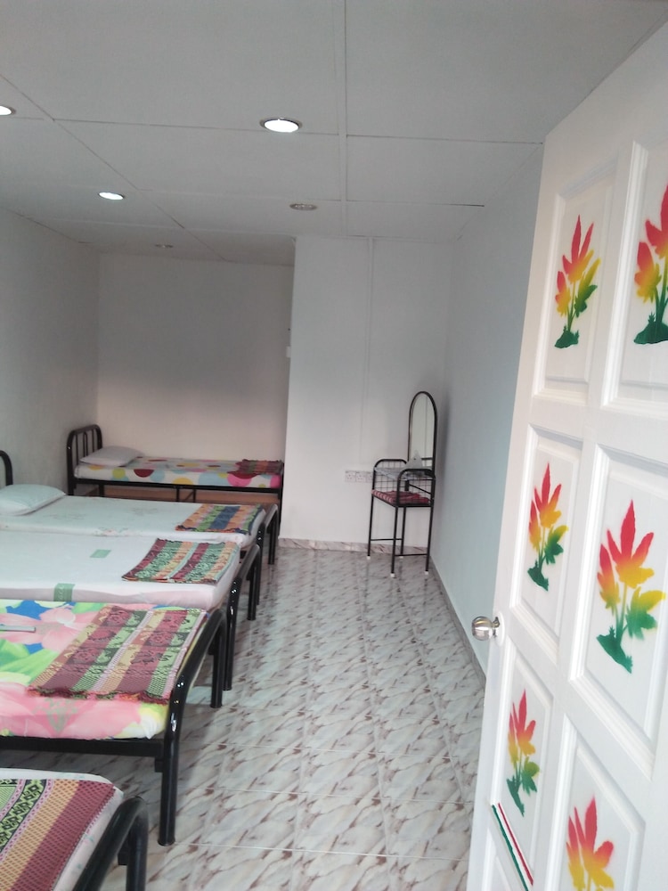 Family Room (With Air Con) photo 3