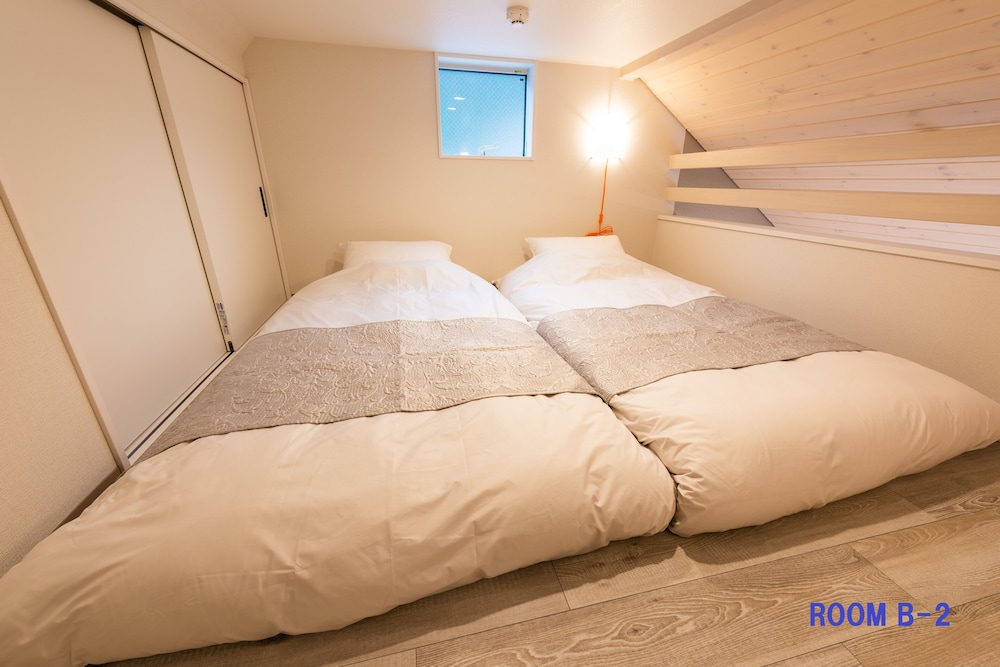 2 Bedrooms Townhouse B-2