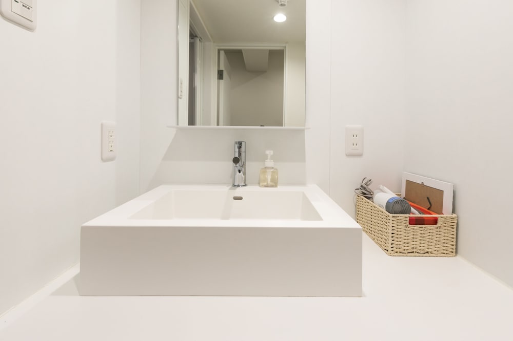 Standard Triple Room (No Kitchenette) photo 3