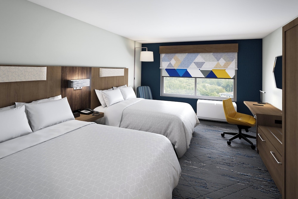 Standard Room, Multiple Beds photo 1