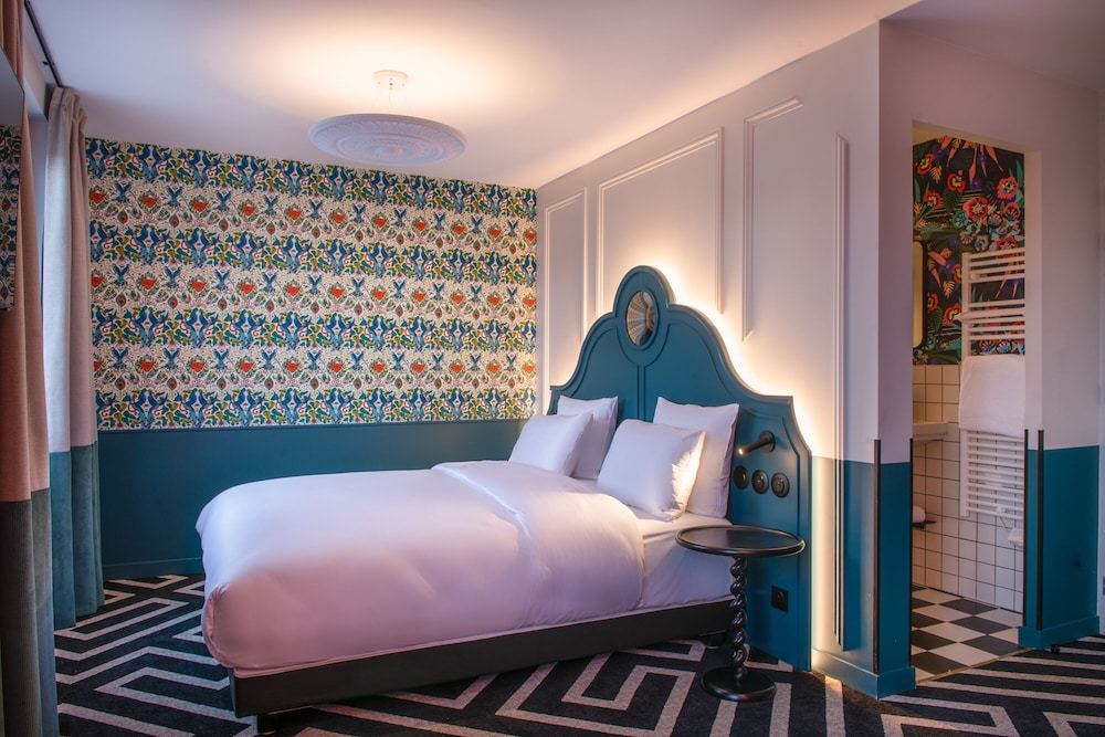 Deluxe Double Room - Photo 1