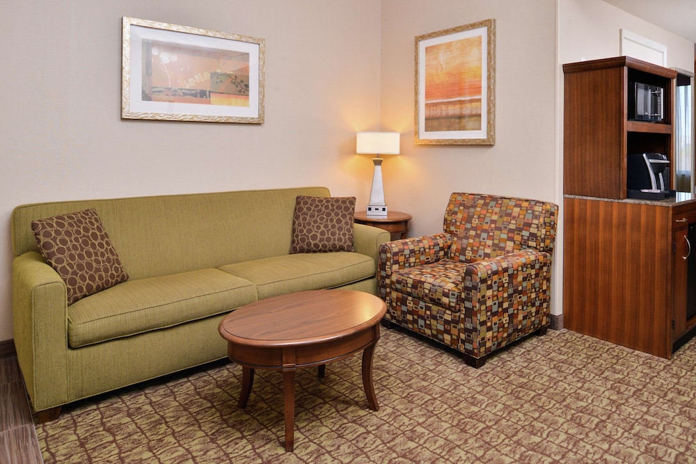 Junior Suite, 1 King Bed photo 1