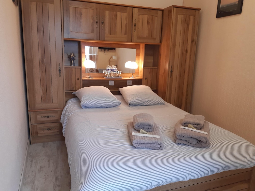 Classic Double Room, Shared Bathroom, Garden View (Qualité tourisme) photo 1