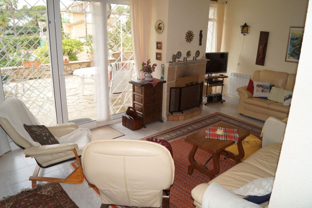 Casa Familiar, 2 habitaciones