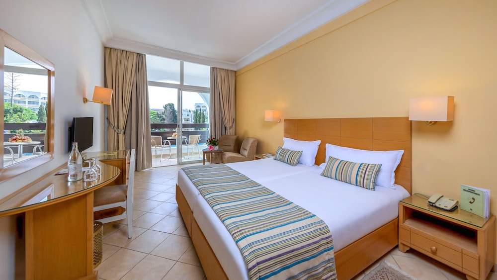 Triple Room - Photo 2