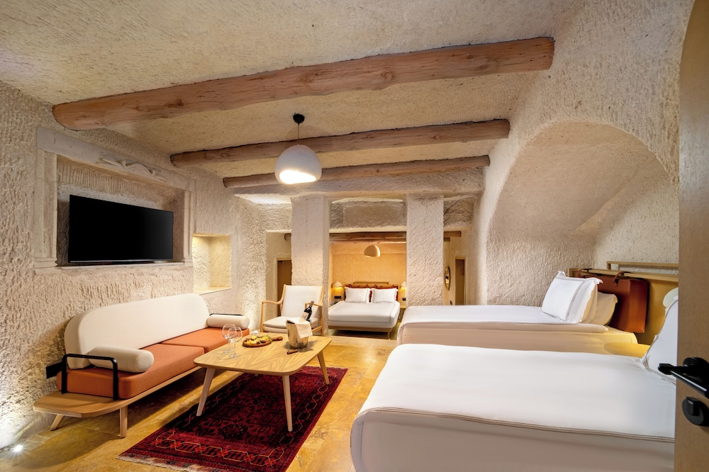 Family Cave Suite