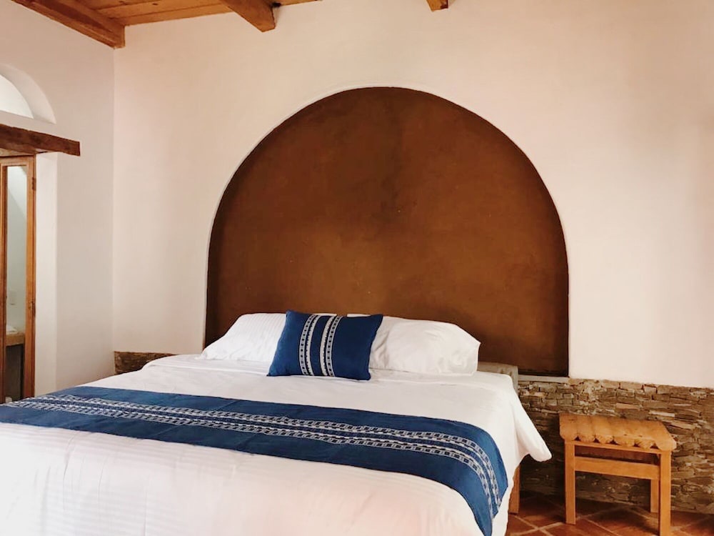Deluxe Double Room, 1 King Bed, Garden View photo 1