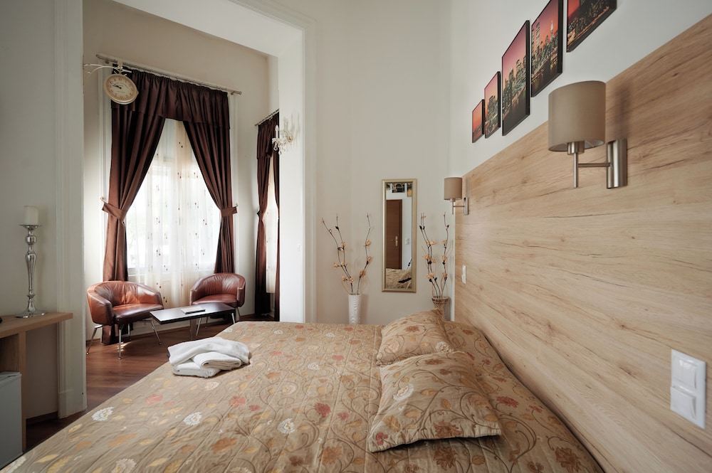 Standard Room, City View photo 2
