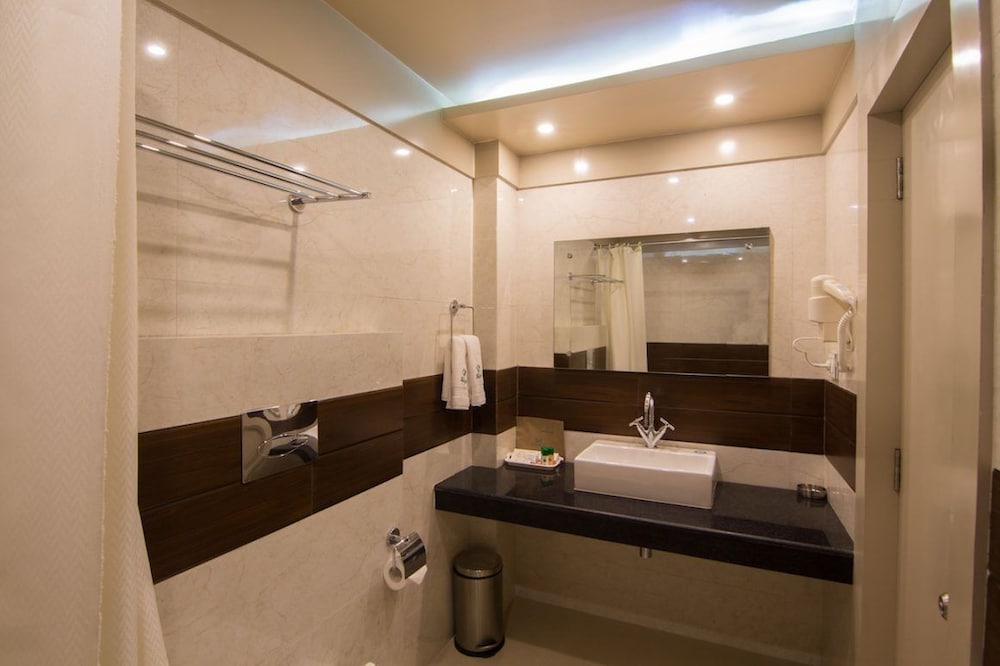 Comfort Suite photo 3