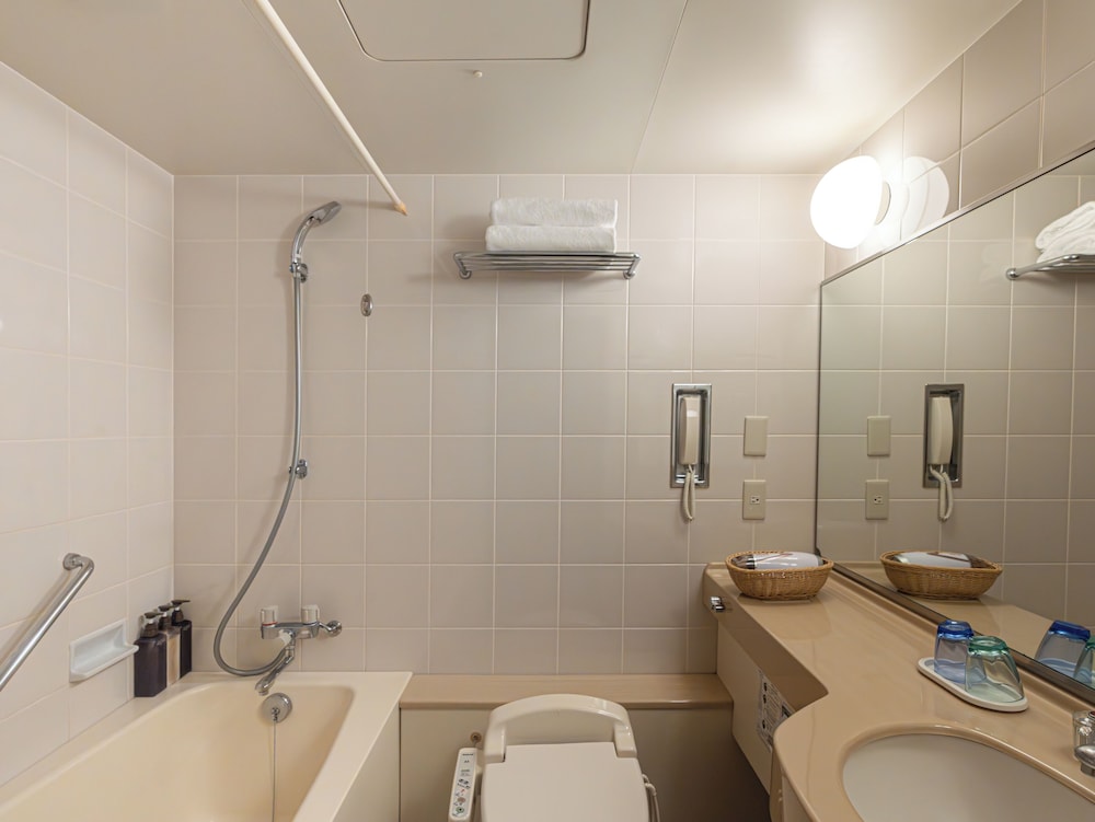 Standard Twin Room, Non Smoking, Ocean View (For 3 adults) photo 2
