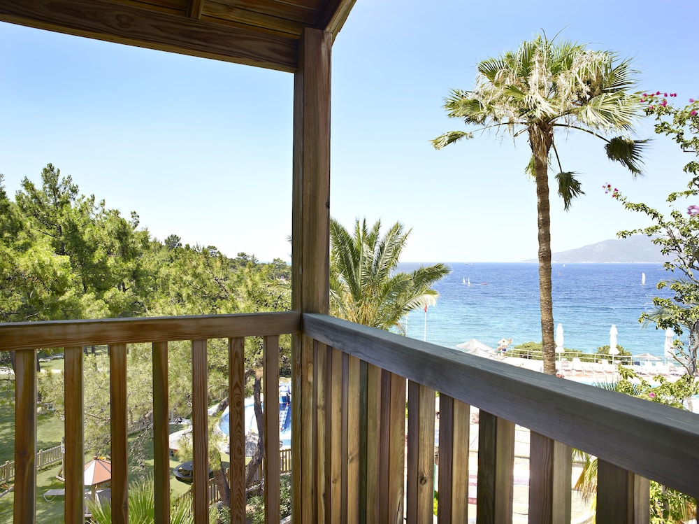 Standard Room, Sea View photo 2
