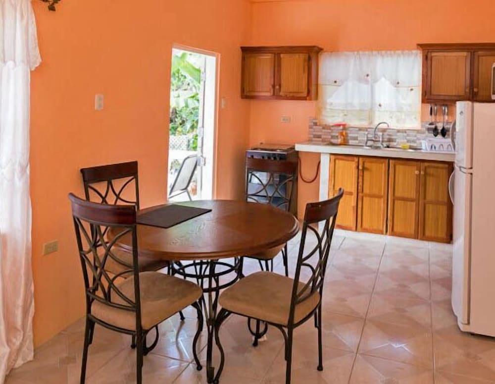 Apartment, 1 Bedroom, Kitchenette photo 2