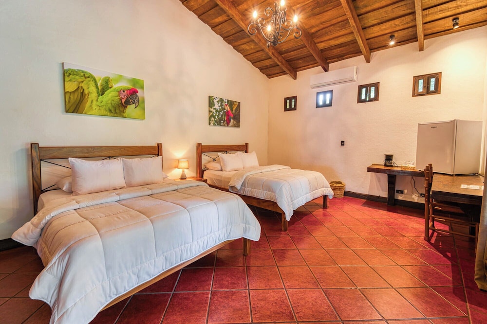 Superior Room, 2 Double Beds