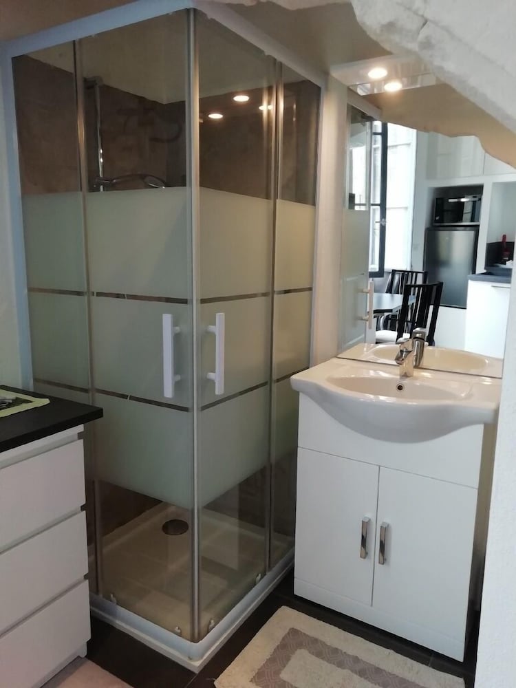Superior Studio, Private Bathroom (Le Studio) - Photo 6