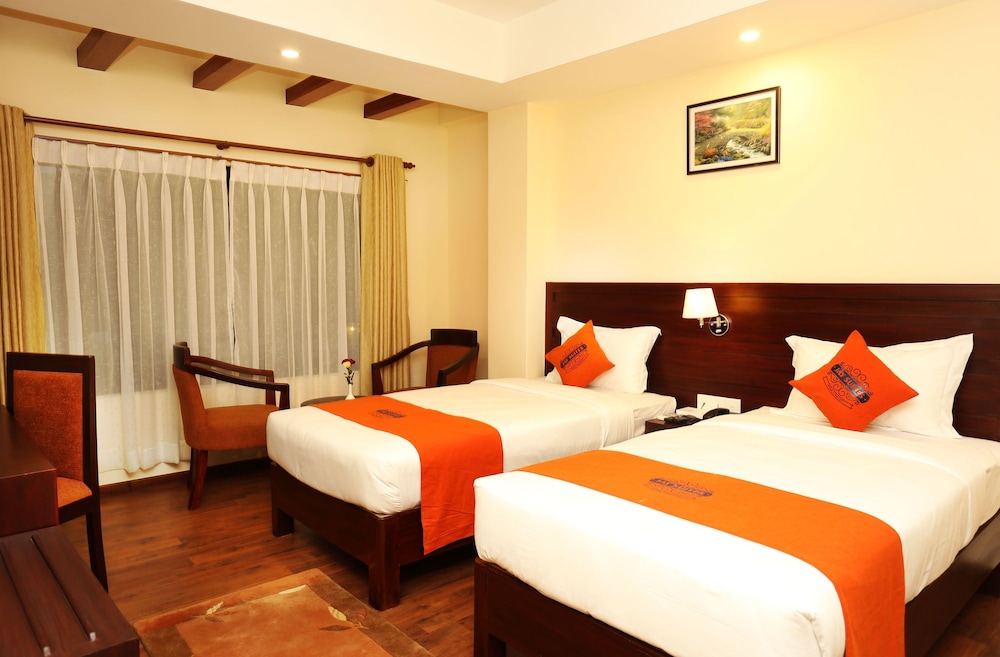 Deluxe Twin Room photo 2