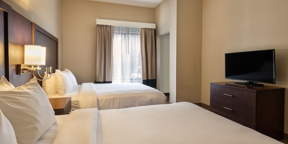 Suite, Multiple Beds, Non Smoking (Parlor) photo 2