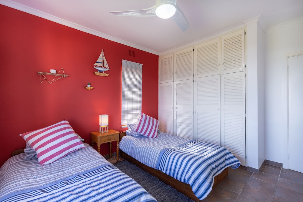 Duplex, 3 Bedrooms, Ocean View photo 2