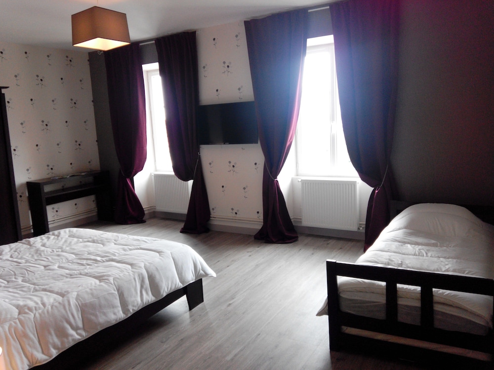 Family Room, Private Bathroom, Garden Area (La Gémoze)