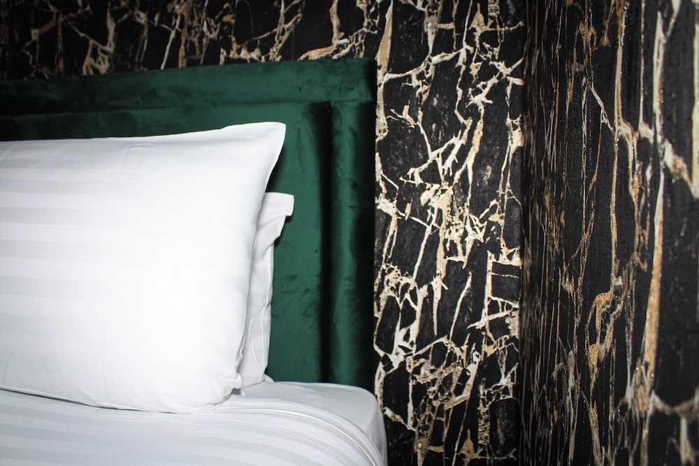 Elite Room - Photo 6