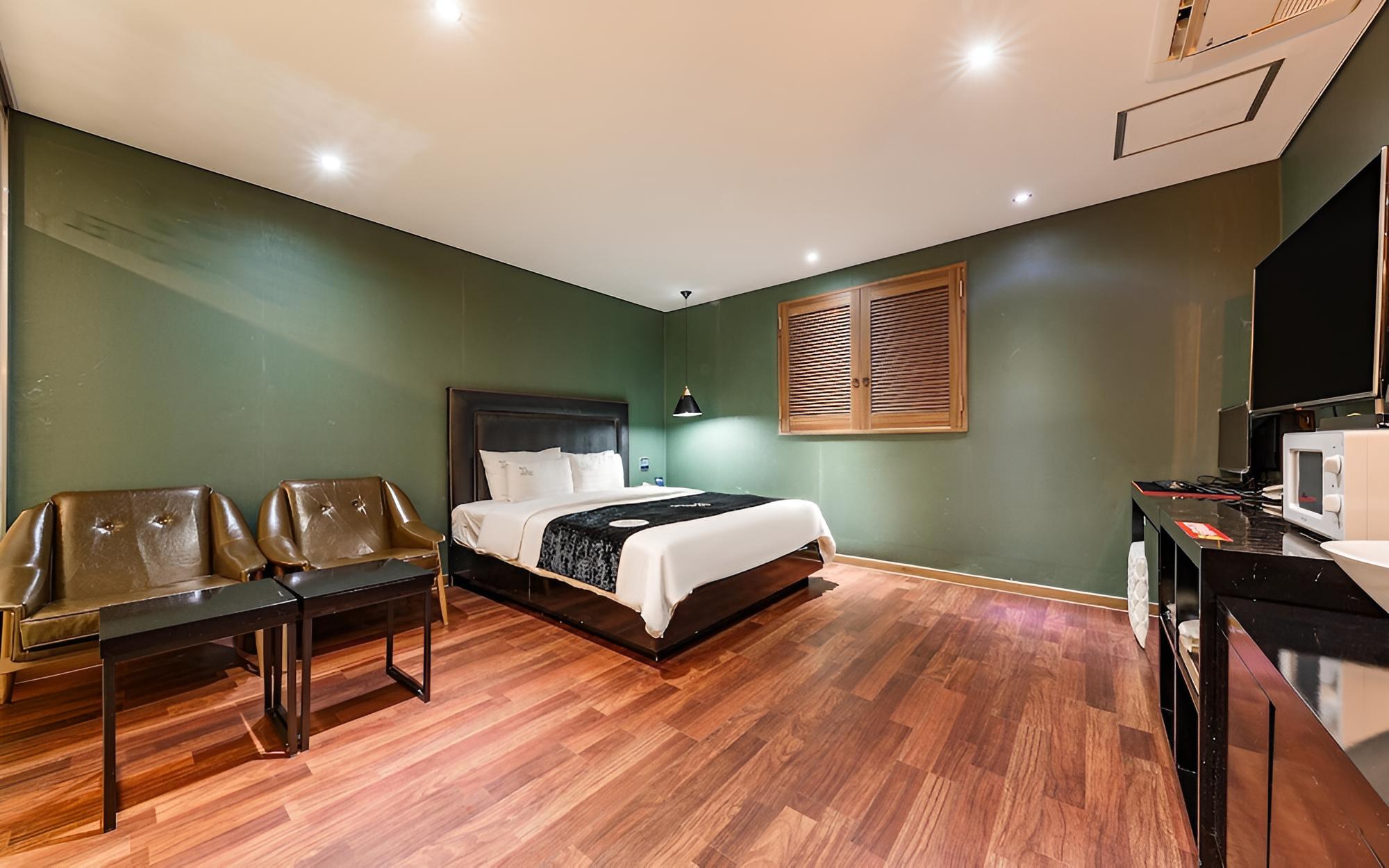Room (Deluxe (Whirlpool Bath/Super King Siz) photo 3