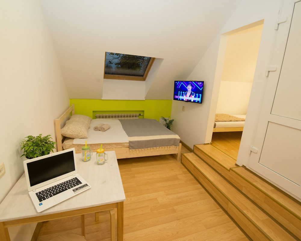 Superior Quadruple Room photo 1