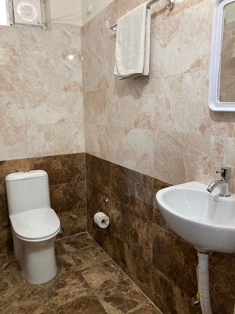 Executive Room - Photo 2