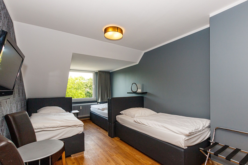 Business Triple Room photo 1