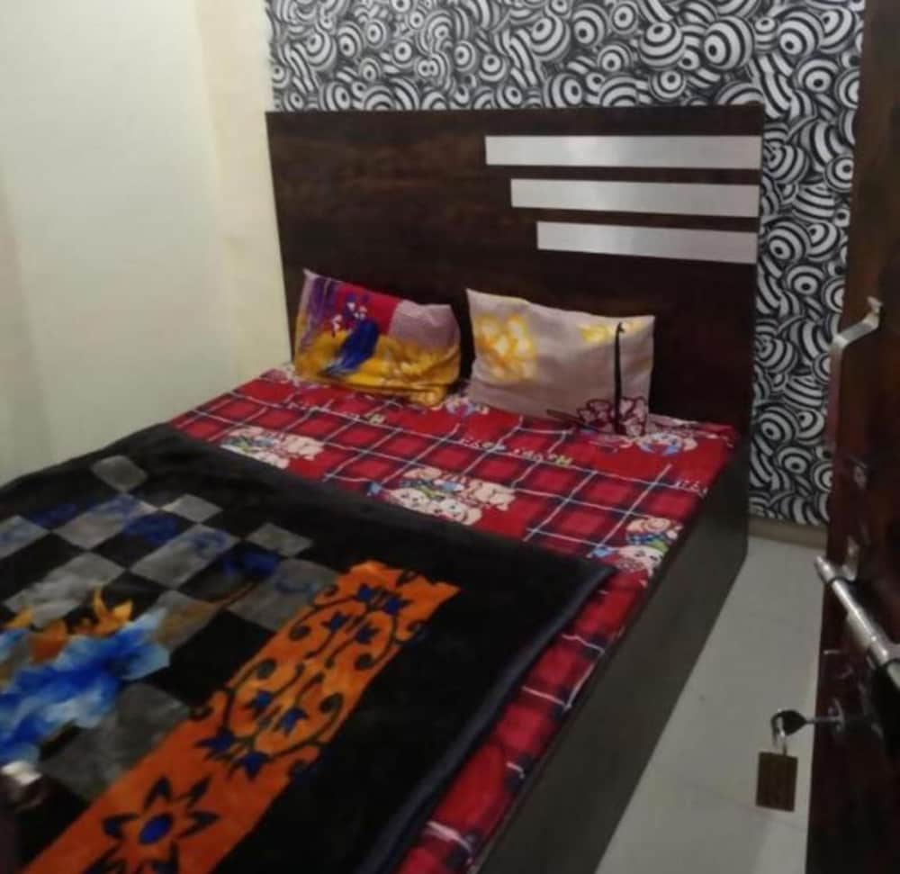 Standard Double Room, City View