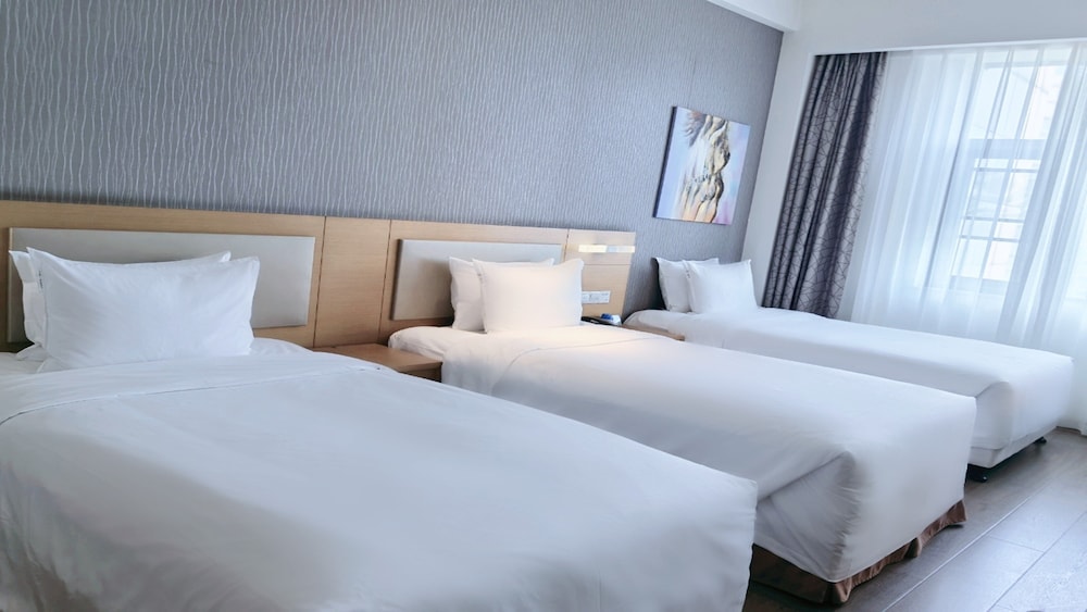 Standard Room, Multiple Beds
