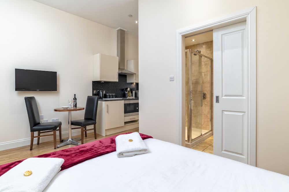 Exclusive Studio Suite