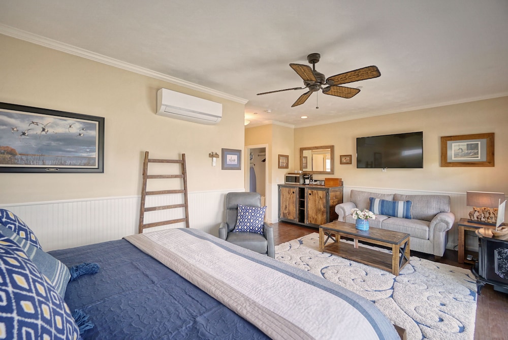 Studio Suite photo 2