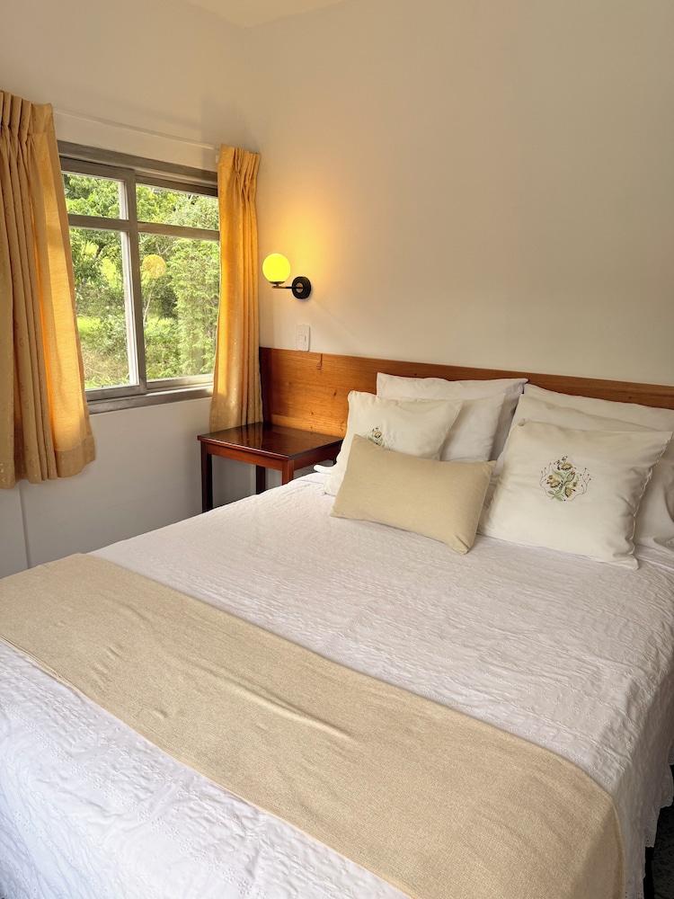 Standard Double or Twin Room photo 3