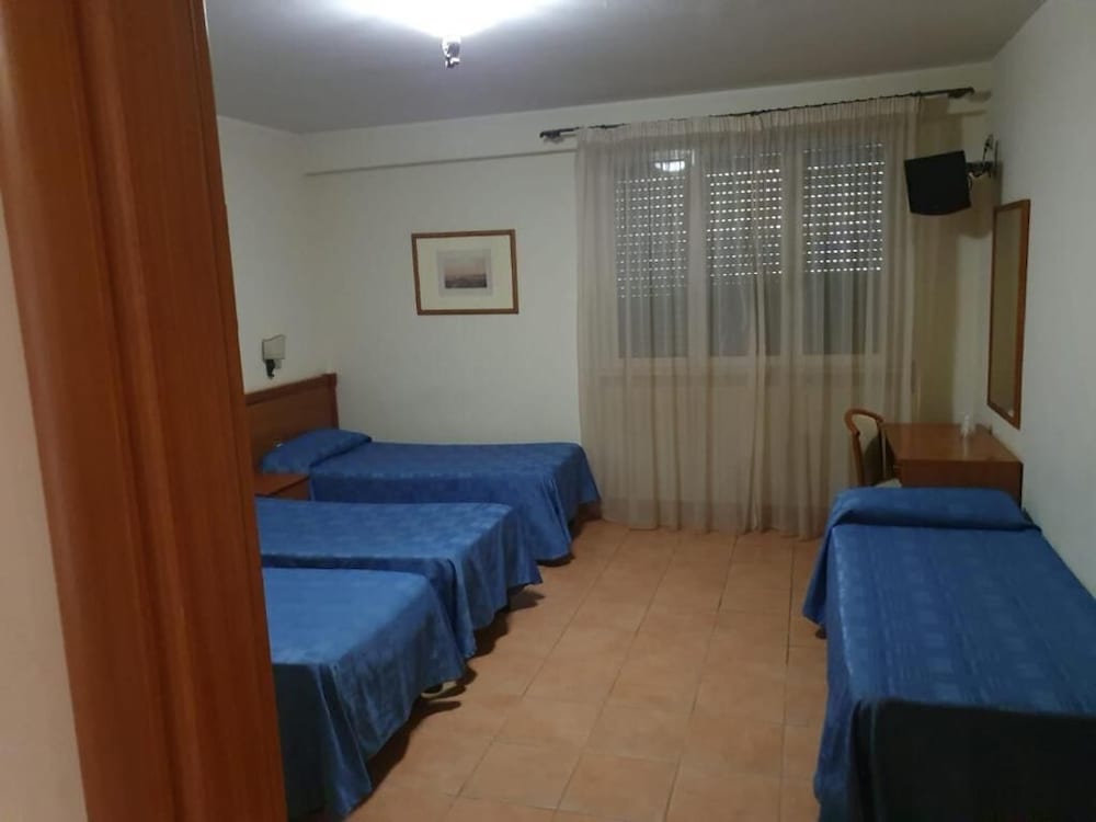Classic Quadruple Room photo 1