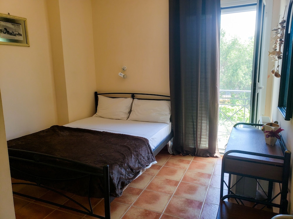 Superior House, 3 Bedrooms, Sea View