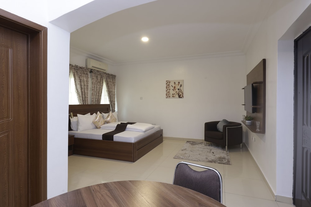Superior Studio Suite, Balcony